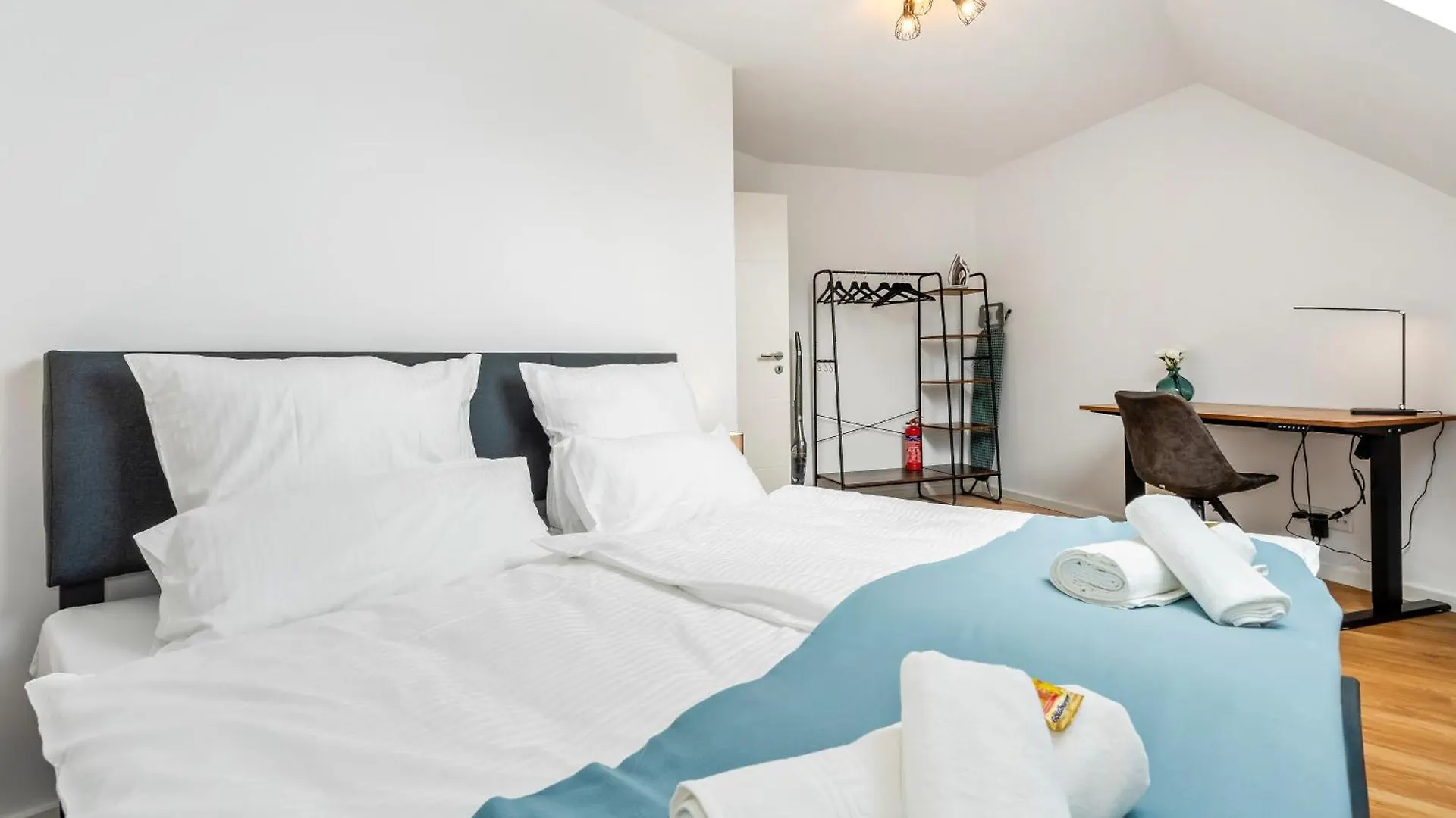 Nexstay Feucht